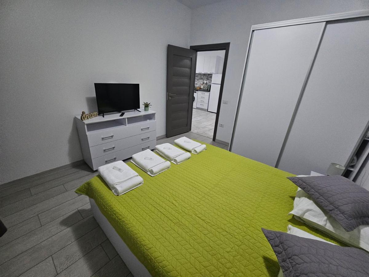 Summer Crib Mamaia-Sat Navodari Exterior photo